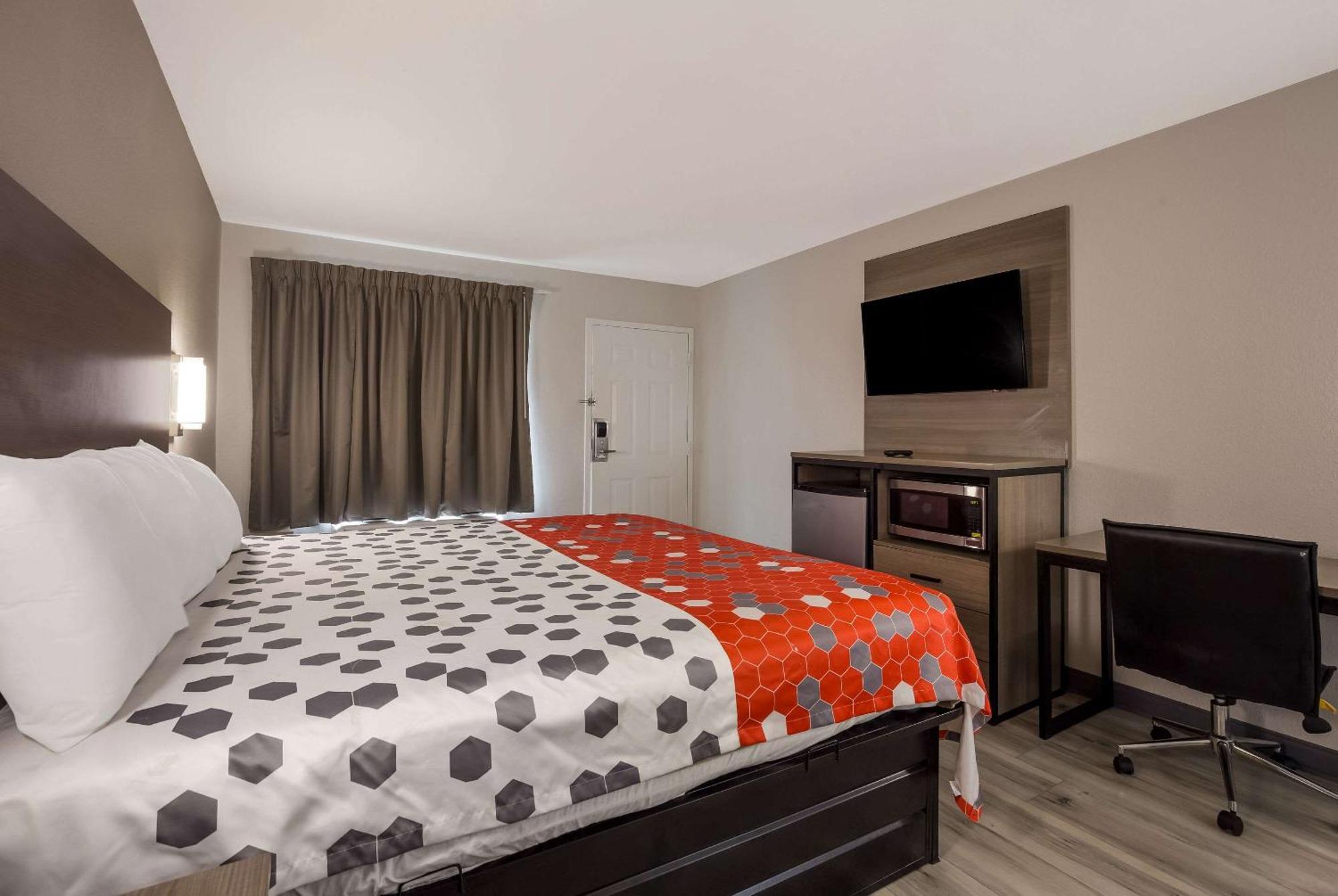Econo Lodge Mobile Eksteriør billede