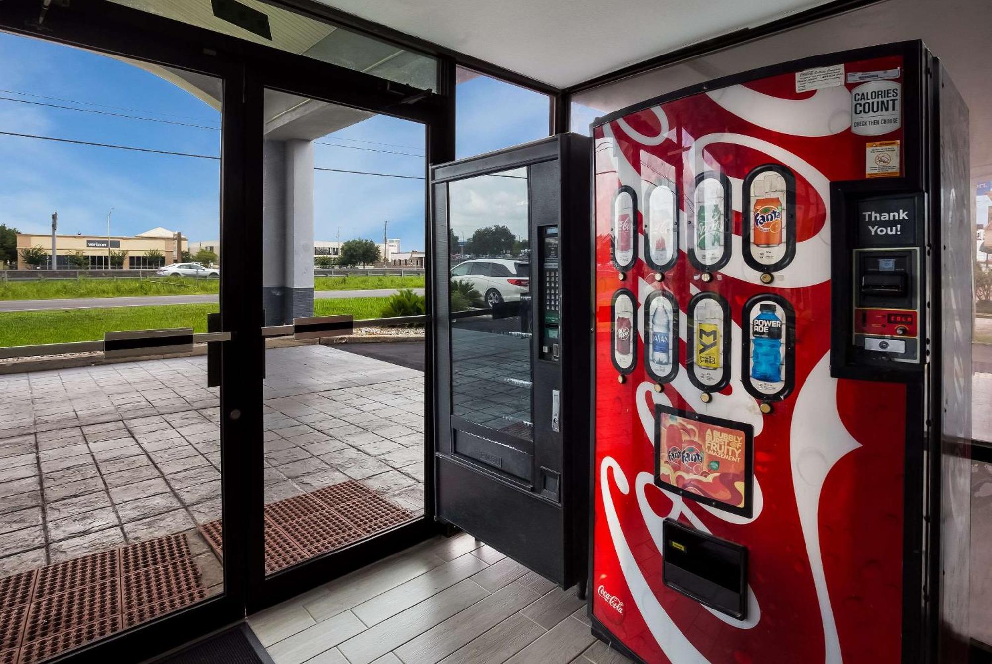 Econo Lodge Mobile Eksteriør billede